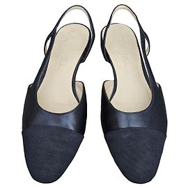 Chanel Slingback Ballerinas aus Leder und Stoff, Schwarz