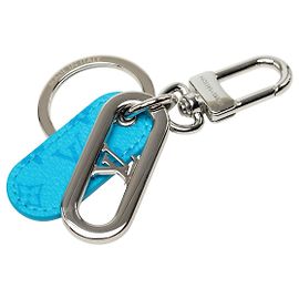 Porta-chaves e Pingente LV Signature Louis Vuitton em latão prateado