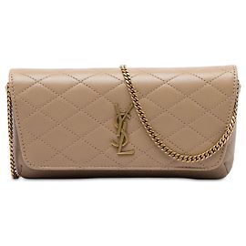 Autre Marque Portacellulare a tracolla Gaby in pelle di agnello trapuntata marrone con monogramma Saint Laurent