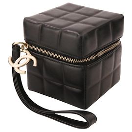 Pochette borsa in pelle nera Chanel