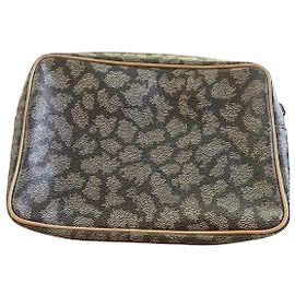 Clutch Yves Saint Laurent Monograma Estampado Jirafa