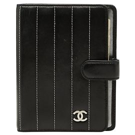 Funda de agenda Chanel Mademoiselle Agenda Coco Mark