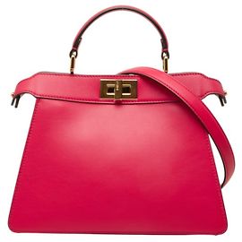 Fendi Selleria Peekaboo I.U. Small Handtasche