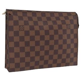 LOUIS VUITTON Damier Ebene Poche Toilette 26 Pouch N47543 LV Auth 202941