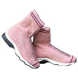 Zapatillas Fendi rosas T.36