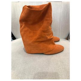 Botas Casadei naranjas T.39