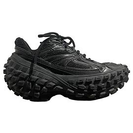 Balenciaga Bouncer Sneaker T.37