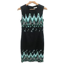 Robe Versace noire T.38