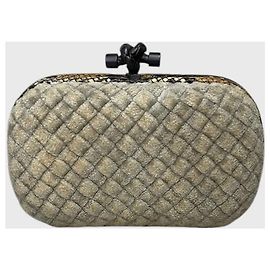 Minaudière Bottega Veneta beige