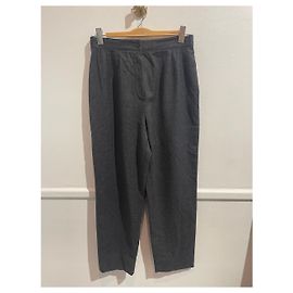 Valentino Garavani Pantalones Valentino grises T.40
