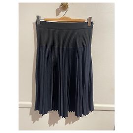 Jupe Prada bleu marine T.38