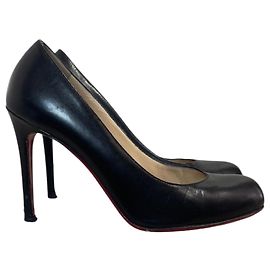 Sapatos de salto Christian Louboutin preto T.36,5