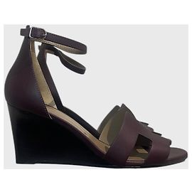 Sandalias Hermès Legend bordeaux T.40,5