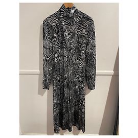 Vestido Paco Rabanne cebra T.46