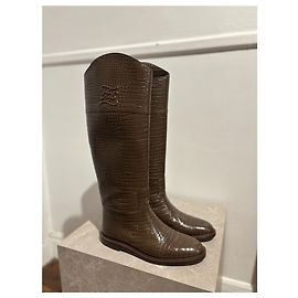 Fendi Stiefel Braun Croco T.39