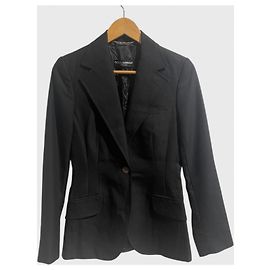 Chaqueta Dolce & Gabbana negra T.36