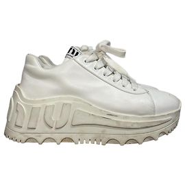 Zapatillas Miu Miu blancas T.36