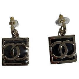 Brincos Chanel CC