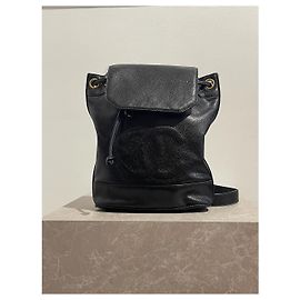 Mochila Chanel preta