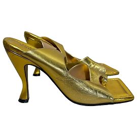 Sandali Bottega Veneta dorati T.38