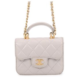 Bolsa de ombro mini Chanel Matelassé