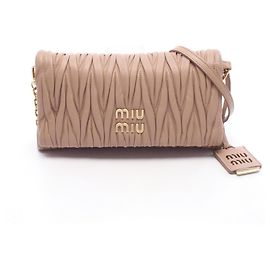 Borsa a tracolla Miu Miu Matelassé in pelle rosa