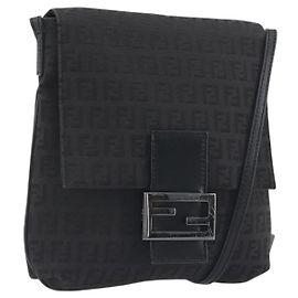 FENDI Zucchino Canvas Mamma Baguette Schultertasche Schwarz