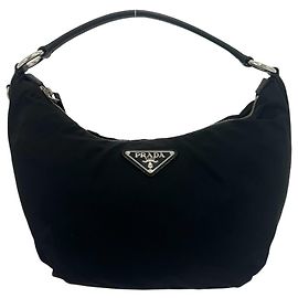 Borsa a tracolla Prada con logo triangolare in metallo
