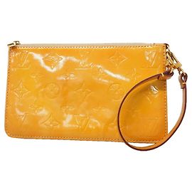 Louis Vuitton Vernis Lexington Pouch