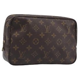 LOUIS VUITTON Monogram Trousse Toilette 23 Clutch Bag M47524 LV Auth 204416