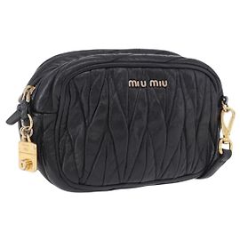 Bolsa de Ombro Miu Miu Matelassé em Couro Preto e Dourado Auth ka6286A