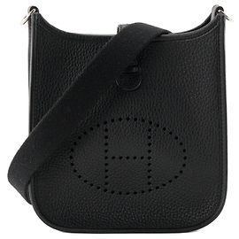 HERMÈS - Borsa a tracolla Evelyne 16 Hermès in pelle clémence nera