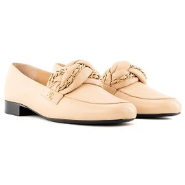 CHANEL - Chanel Loafer aus glattem Leder in beige (T38)