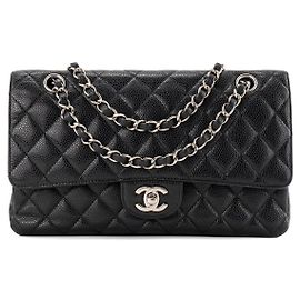 CHANEL - Borsa a tracolla Classique/Timeless 11.12 Chanel in pelle caviar nera