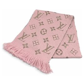 Louis Vuitton M70466 Echarpe Logomania Shine Stole