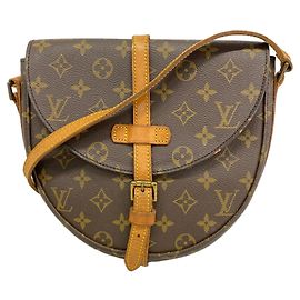 Bolsa de Ombro Louis Vuitton Monogram Chantilly MM