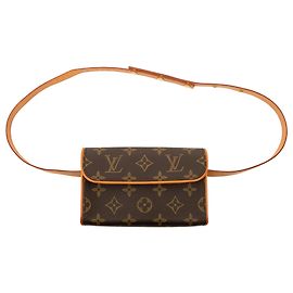 Louis Vuitton Pochette Florentine Monogram Marron