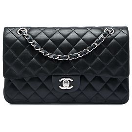 Chanel Black Medium Classic Lambskin Double Flap
