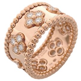 Anel Perlee Clover Band Van Cleef & Arpels