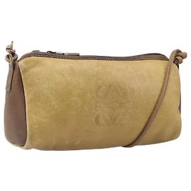 LOEWE Schultertasche aus Leder Beige Goldfarben Auth 204654