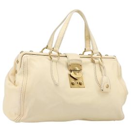 Miu Miu Handtasche Leather Ivory Gold Auth 202657A