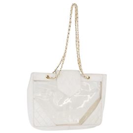Borsa a tracolla CHANEL Matelasse con catena in vinile bianco con dettagli dorati CC Auth 201328