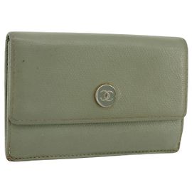 Porte-cartes CHANEL Cuir Vert Or CC Auth 204781