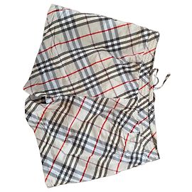 Burberry Nova Check Baumwoll-Shorts