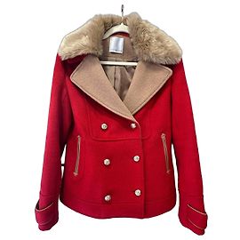 Autre Marque Manteau court rouge à col en fausse fourrure