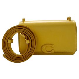 Sac à épaule Coach en cuir jaune