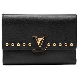 Louis Vuitton Portefeuille Capucines Wallet