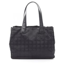 Bolso Tote Chanel New Travel Line MM