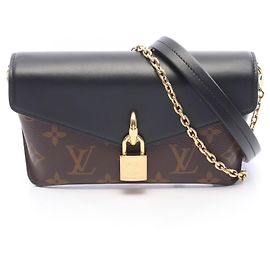 Bolsa de Ombro Padlock On-Strap da Louis Vuitton