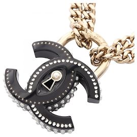 Chanel D22C Coco Mark Padlock Motif Double Choker